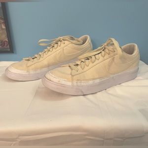 Nike sb blazer low nyc size 11.5